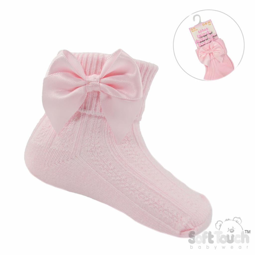 Various colours ankle bow socks