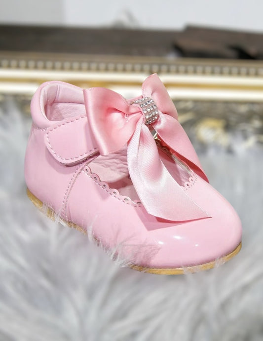 Pink bow hard sole shoes