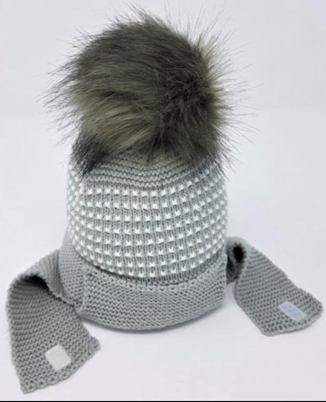 Baby boys grey pom pom hat