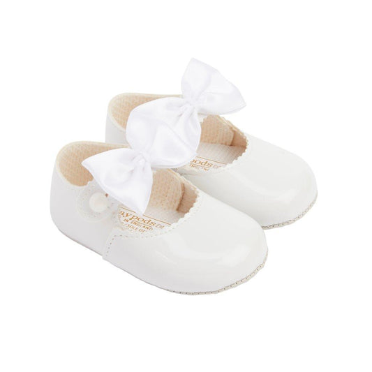 Baby girls patent white bow soft sole shoes